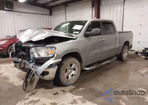 2021 Ram 1500 Big Horn 4X4 5'7 Box z USA, uszkodzony, nr VIN 1C6RRFFG0MN570116